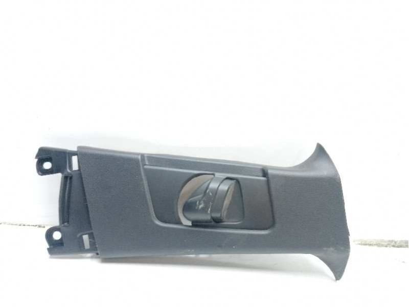 Recambio de moldura para toyota c-hr referencia OEM IAM 7302302060C2  