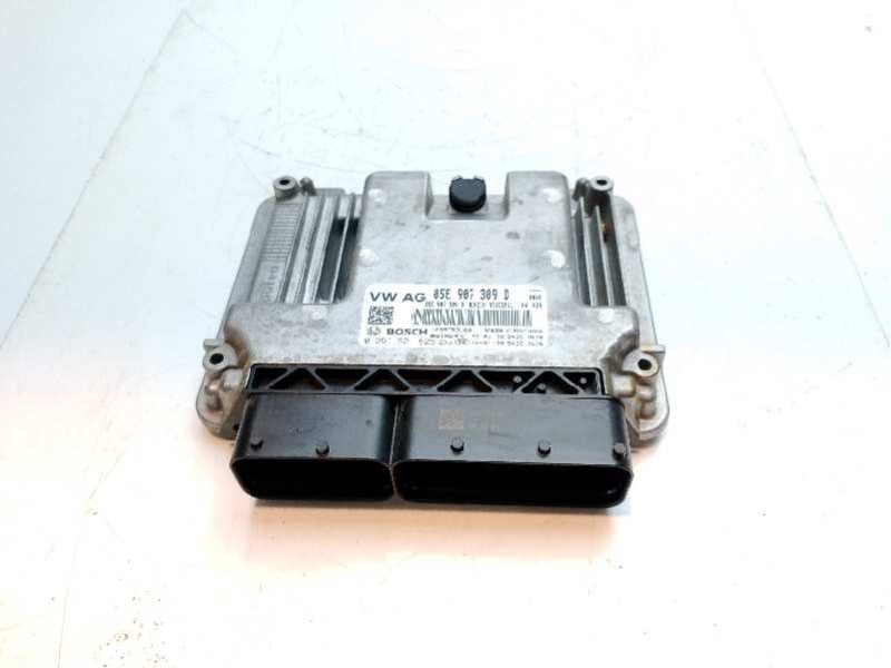 Recambio de centralita motor uce para cupra formentor tsi cupra referencia OEM IAM 05E907309D5H0 05E907309D 