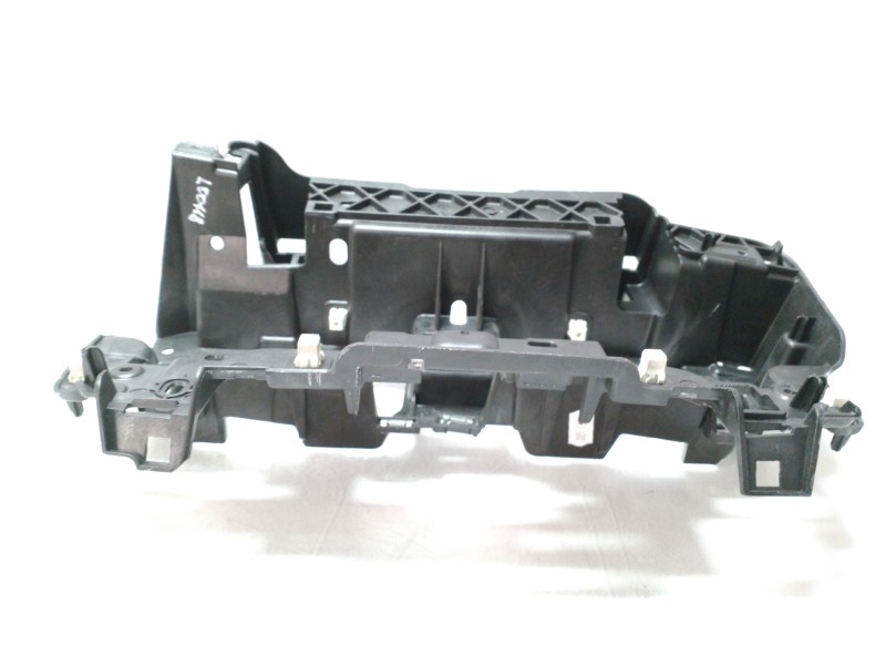Recambio de moldura para toyota proace verso l2 family referencia OEM IAM 9816556680  