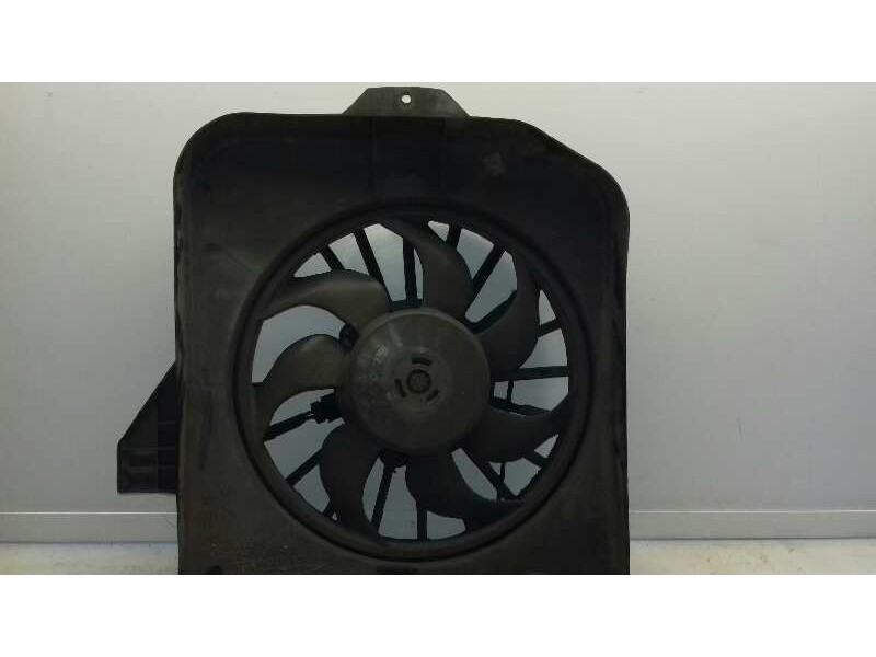 Recambio de electroventilador para chrysler voyager (rg) 2.4 cat referencia OEM IAM 04809171AF 90157B 