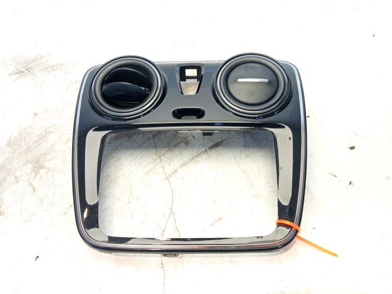 Recambio de aireador central superior para dacia lodgy (js_) 1.6 lpg referencia OEM IAM 682607382R  