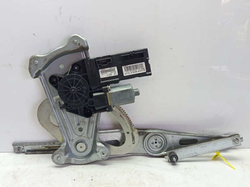 Recambio de elevalunas delantero izquierdo para renault megane iii sport tourer expression referencia OEM IAM 807216718R  