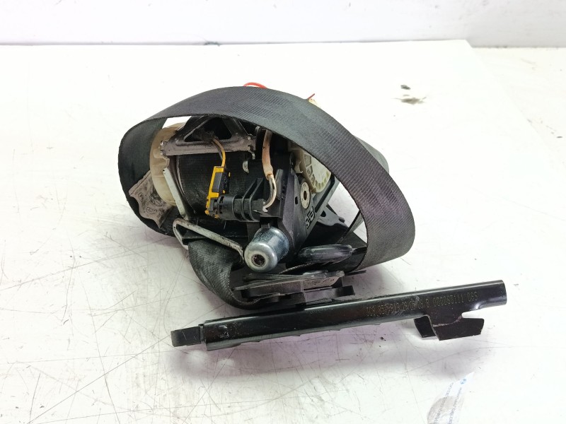 Recambio de cinturon seguridad delantero derecho para volkswagen polo (9n3) advance referencia OEM IAM 6R4857706A  