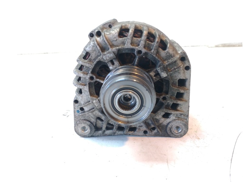 Recambio de alternador para audi a4 berlina (8e) 1.9 tdi (96kw) referencia OEM IAM 6B903019X H542496A 
