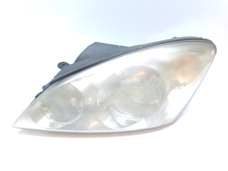 Recambio de faro izquierdo para kia cee´d emotion referencia OEM IAM 921011H000  