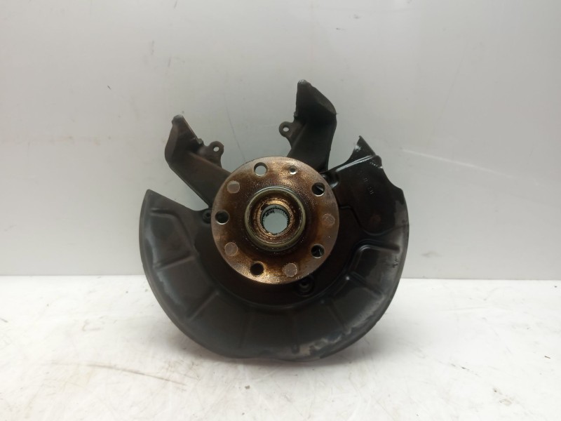 Recambio de mangueta delantera derecha para skoda octavia ii (1z3) 1.9 tdi referencia OEM IAM 1K0407256T  