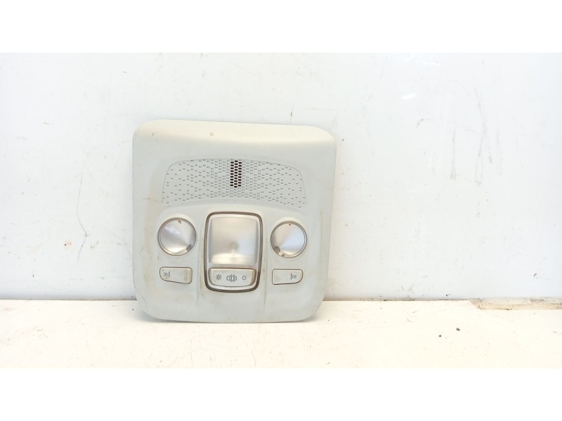 Recambio de luz interior para peugeot 208 referencia OEM IAM 96754056PR  