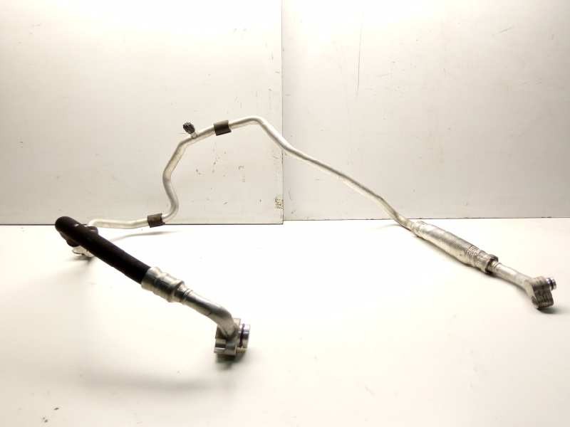 Recambio de tubos aire acondicionado para volkswagen golf v berlina (1k1) sportline referencia OEM IAM 1K0820743CC  