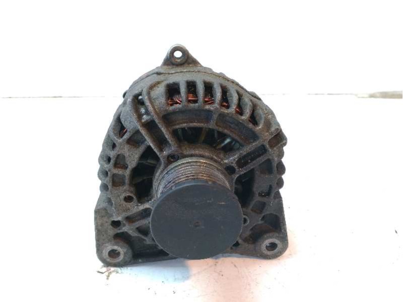 Recambio de alternador para renault scenic ii 1.5 dci diesel referencia OEM IAM 8200356669  
