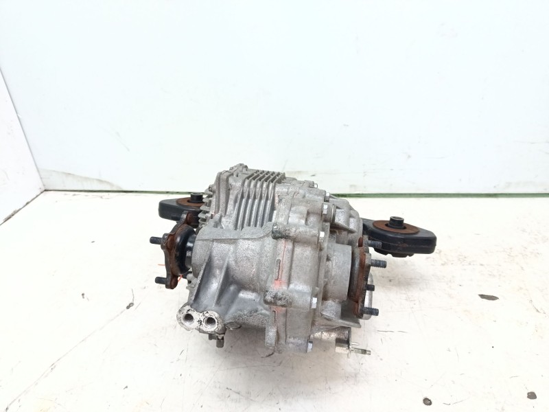 Recambio de diferencial trasero para lexus nx 300h 2wd referencia OEM IAM G105048020  