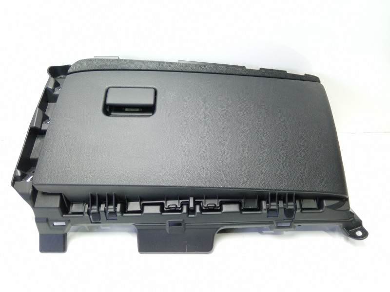 Recambio de guantera para toyota yaris 1.5 16v cat referencia OEM IAM 55550K0030C0 55550K0030 B000656