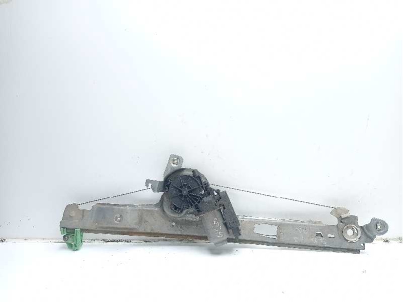 Recambio de elevalunas delantero izquierdo para renault scenic ii 1.9 dci diesel referencia OEM IAM 8201010937  