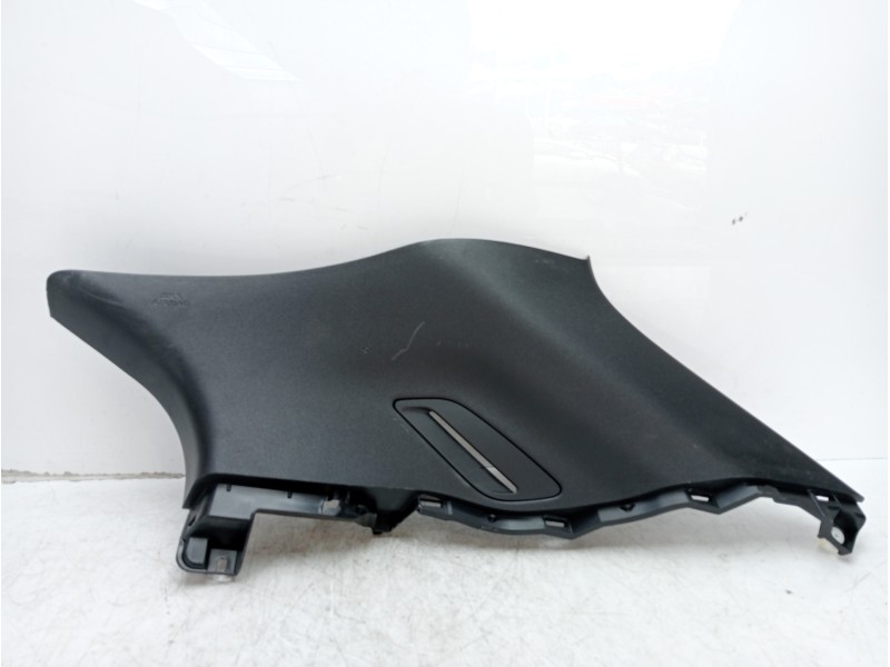 Recambio de moldura para lexus ux (za10) referencia OEM IAM 6247076030C0  