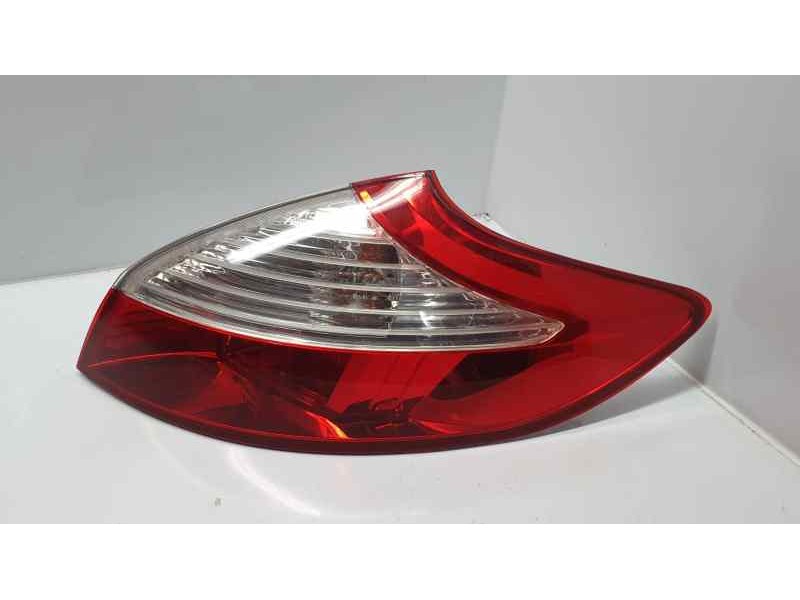 Recambio de piloto trasero derecho para renault megane iii berlina 5 p dynamique referencia OEM IAM 265500007R  