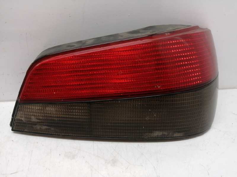 Recambio de piloto trasero derecho para peugeot 306 berlina 3/4/5 puertas (s2) referencia OEM IAM 000202  