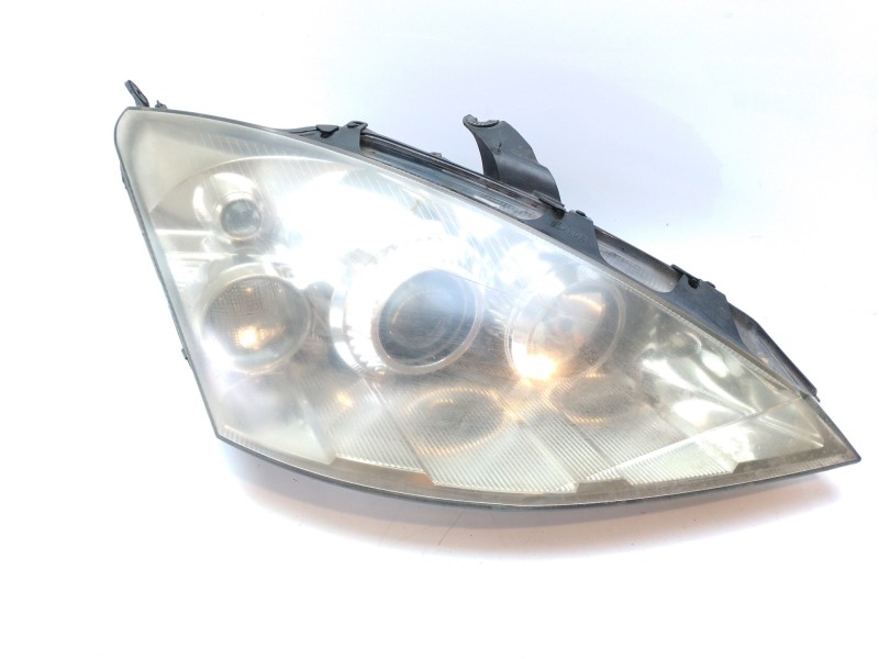 Recambio de faro derecho para ford focus berlina (cak) ghia referencia OEM IAM 1152401 2M5113100DC 