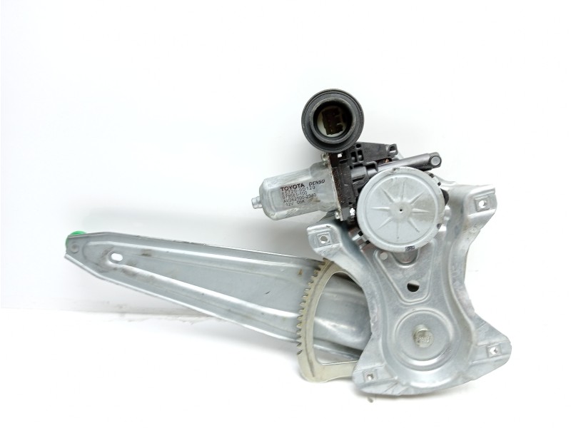 Recambio de elevalunas trasero derecho para toyota yaris hybrid active referencia OEM IAM 857200D120 973581100 