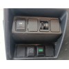 Recambio de molduras delanteras para nissan qashqai ii (j11, j11_) 1.3 dig-t referencia OEM IAM 681064EH0E  