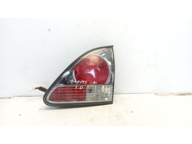 Recambio de piloto trasero derecho interior para lexus rx300 (mcu15) referencia OEM IAM 8158048040  