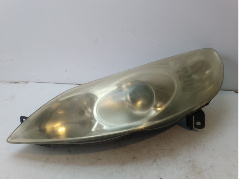 Recambio de faro izquierdo para peugeot 407 (6d_) 2.2 (6d3fze, 6d3fzh) referencia OEM IAM 620892  