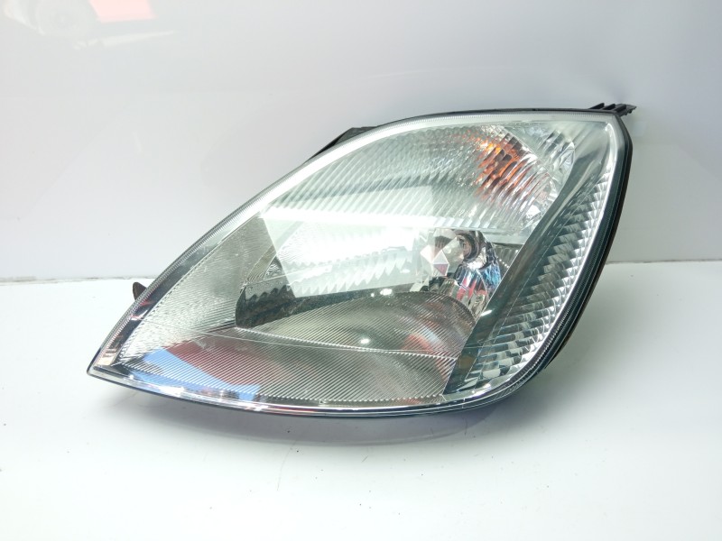 Recambio de faro izquierdo para ford fiesta (cbk) 1.4 tdci cat referencia OEM IAM 1320349 E4259818 