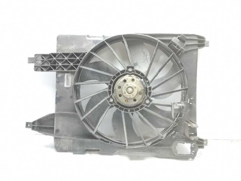 Recambio de electroventilador para renault scenic ii 1.9 dci diesel referencia OEM IAM 7701054967  