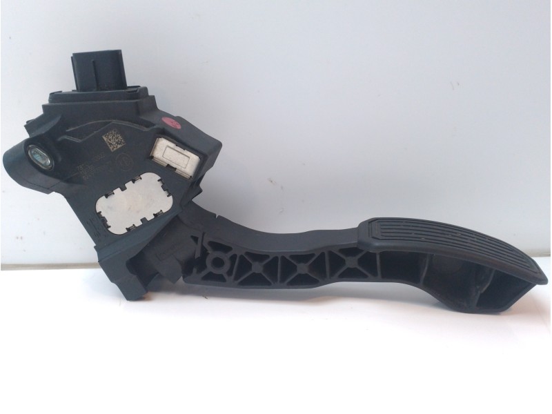 Recambio de potenciometro pedal para toyota avensis (t27) active referencia OEM IAM 7811002022  