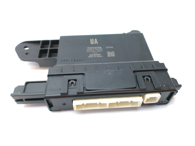 Recambio de centralita calefaccion para lexus ux (za10) 250h referencia OEM IAM 8865076520 8865042810 
