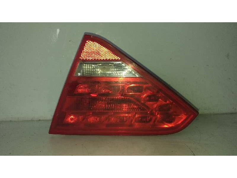 Recambio de piloto trasero derecho interior para audi a5 coupe (8t) 3.0 tdi quattro referencia OEM IAM 8T0945094A  