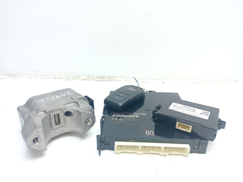 Recambio de antirrobo para toyota yaris 1.5 16v cat referencia OEM IAM 899900D050 62B003000 