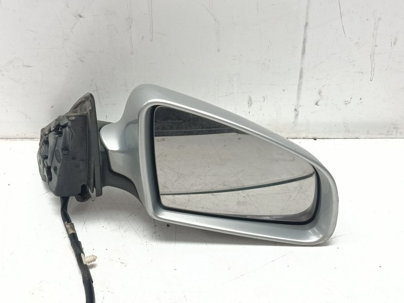 Recambio de retrovisor izquierdo para audi a3 sportback (8pa) 2.0 tdi referencia OEM IAM 8P1858532K  