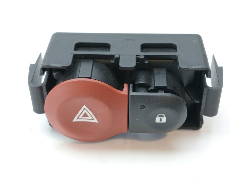 Recambio de warning para renault clio iii 1.2 16v referencia OEM IAM 8200214896A  