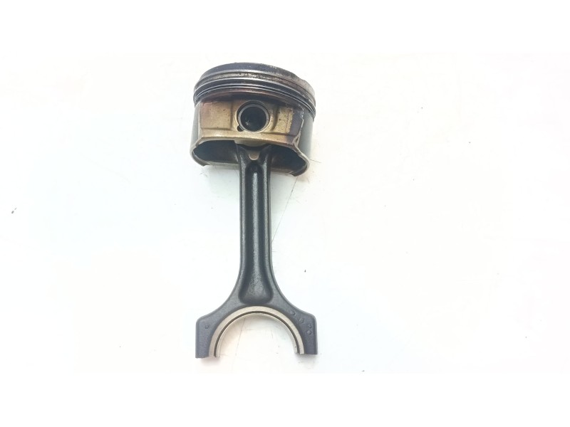 Recambio de piston para peugeot 308 access referencia OEM IAM 1613665180  
