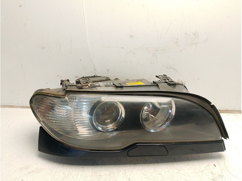 Recambio de faro derecho para bmw serie 3 berlina (e46) 320d referencia OEM IAM 63126920576  