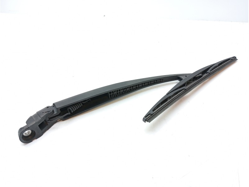 Recambio de brazo limpia trasero para opel corsa e referencia OEM IAM 93178858  