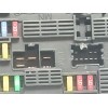 Recambio de caja reles / fusibles para renault scenic iii referencia OEM IAM 284B69009R  