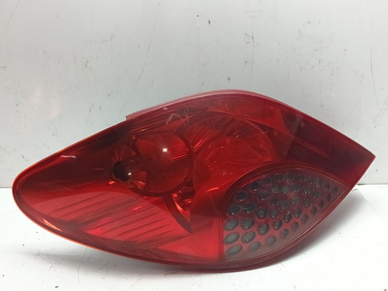 Recambio de piloto trasero izquierdo para peugeot 207/207+ (wa_, wc_) 1.6 hdi referencia OEM IAM 6350Y7  