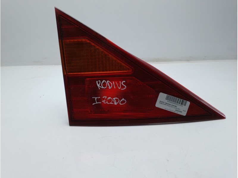 Recambio de piloto trasero central para ssangyong rodius line referencia OEM IAM   