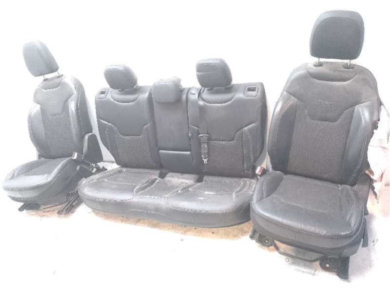 Recambio de juego asientos completo para jeep compass ii 2.0 m-jet cat referencia OEM IAM 68254153AB  