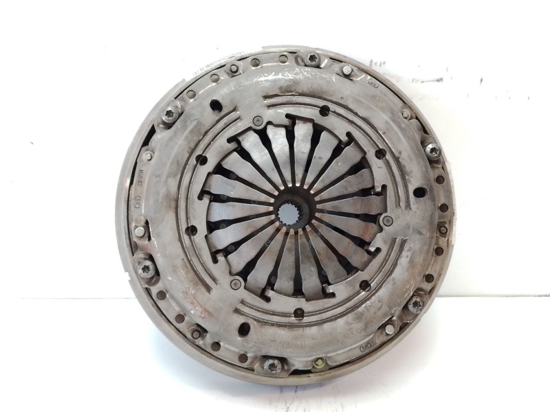 Recambio de volante motor para citroën c4 berlina 1.6 16v hdi fap referencia OEM IAM 2004EE  