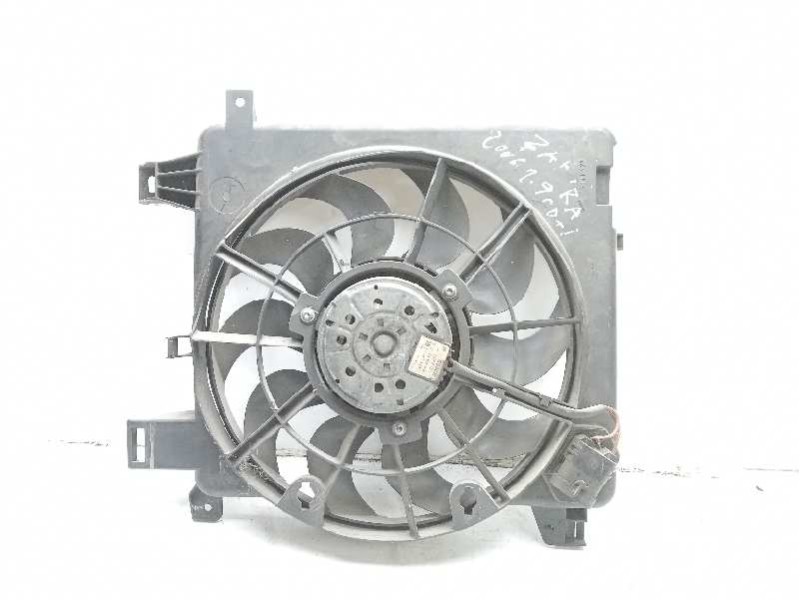 Recambio de electroventilador para opel zafira b cosmo referencia OEM IAM 13147279  