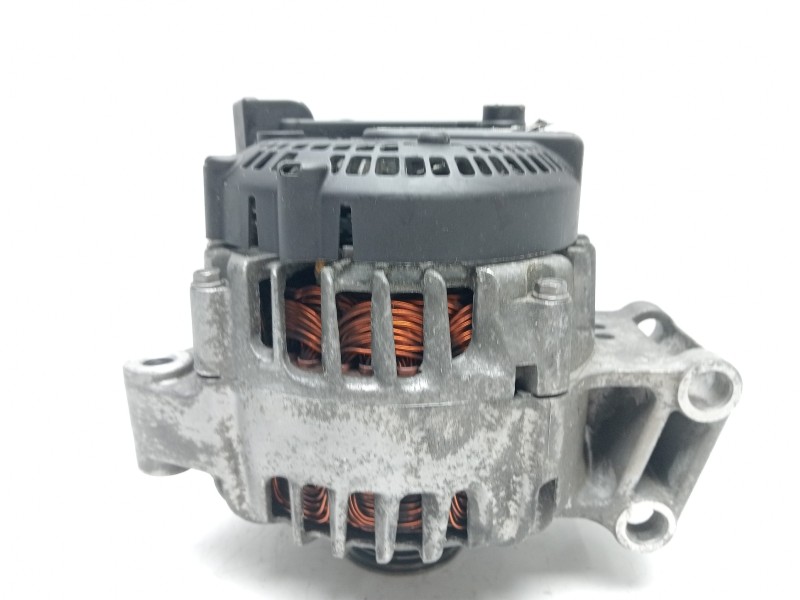 Recambio de alternador para ford fiesta (cb1) ambiente referencia OEM IAM 1685794 7G9N10300CC 