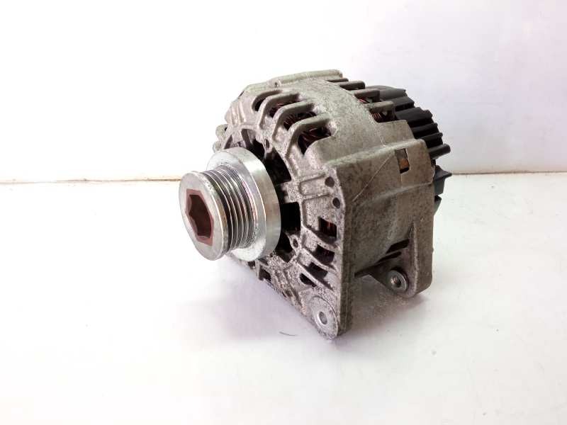 Recambio de alternador para renault clio ii fase ii (b/cb0) expression referencia OEM IAM 542470  