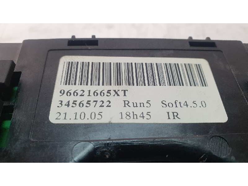 Recambio de mando multifuncion para citroën c4 berlina 1.6 16v hdi fap referencia OEM IAM 96621665XT  