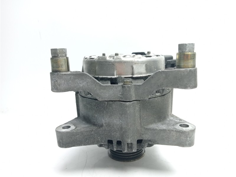 Recambio de alternador para ford fusion (cbk) trend referencia OEM IAM 1857698  