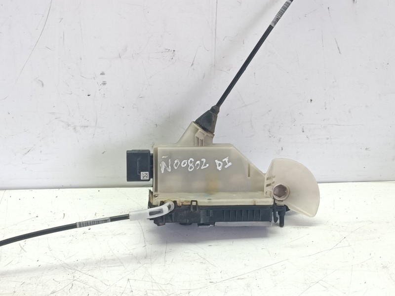 Recambio de cerradura puerta delantera izquierda para peugeot 208 1.2 16v vti referencia OEM IAM 9688080080  