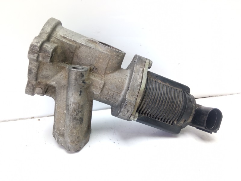 Recambio de valvula egr para opel corsa c corsavan referencia OEM IAM 500240070 B127150232A 