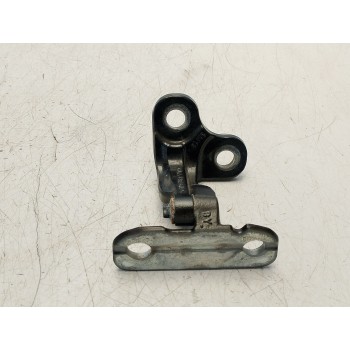 BISAGRA PUERTA TRASERA IZQUIERDA LR073596 
