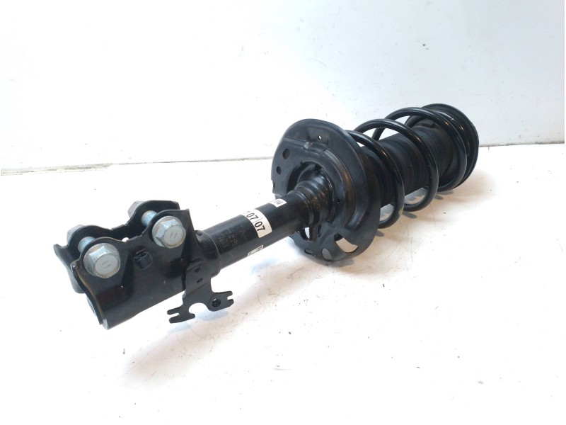 Recambio de amortiguador delantero izquierdo para toyota aygo referencia OEM IAM 485200H090  