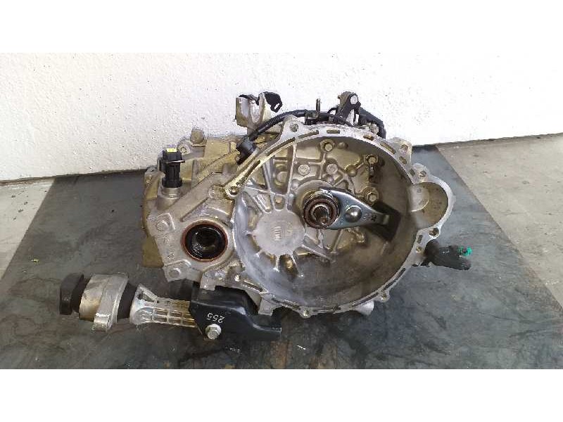 Recambio de caja cambios para kia carens ( ) basic referencia OEM IAM WGW6H  